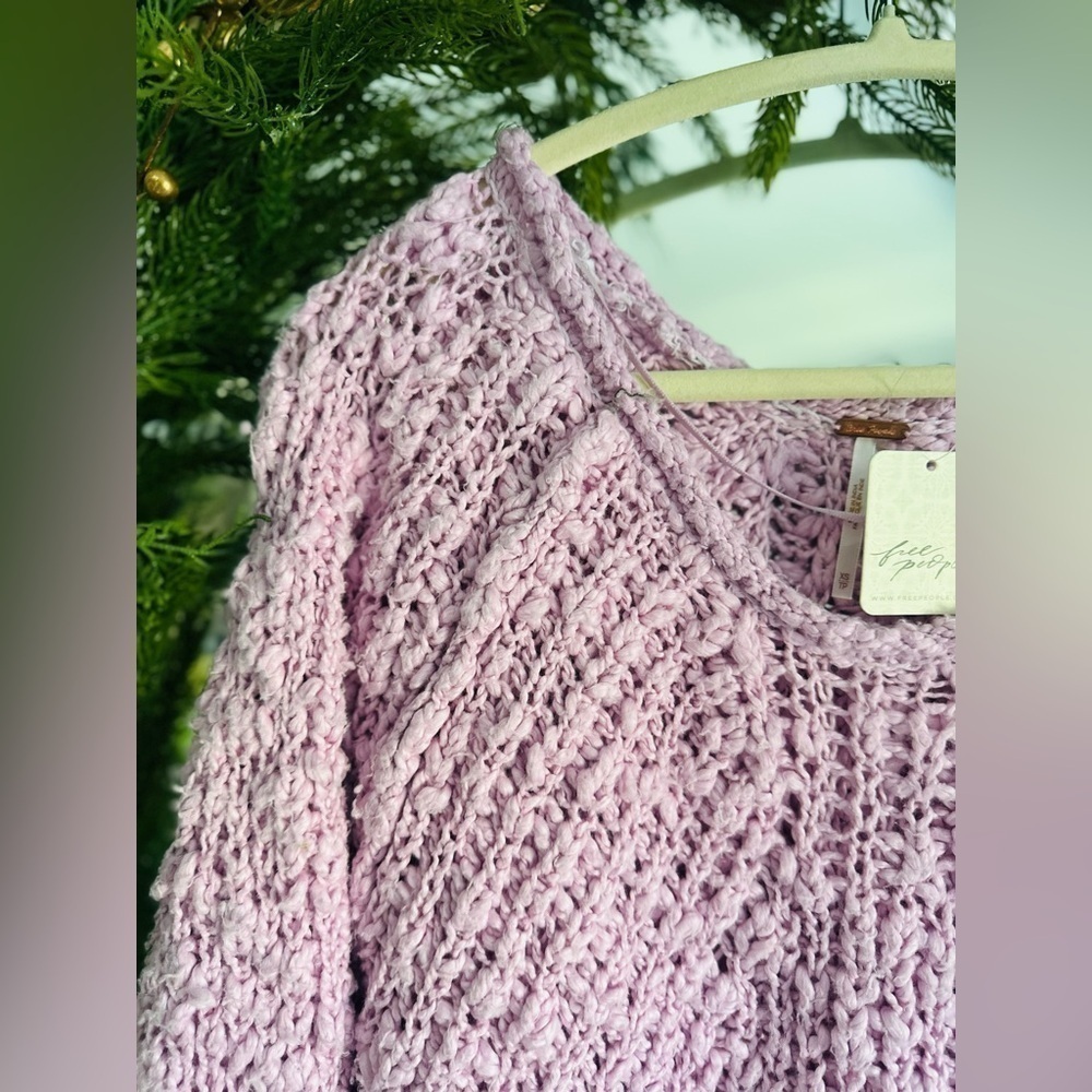 Free people in a swirl pink lilac knit sweater nwt Xs - Picture 4 of 4